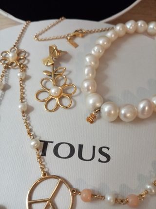 Conjunto Tous Perlas y Colgantes