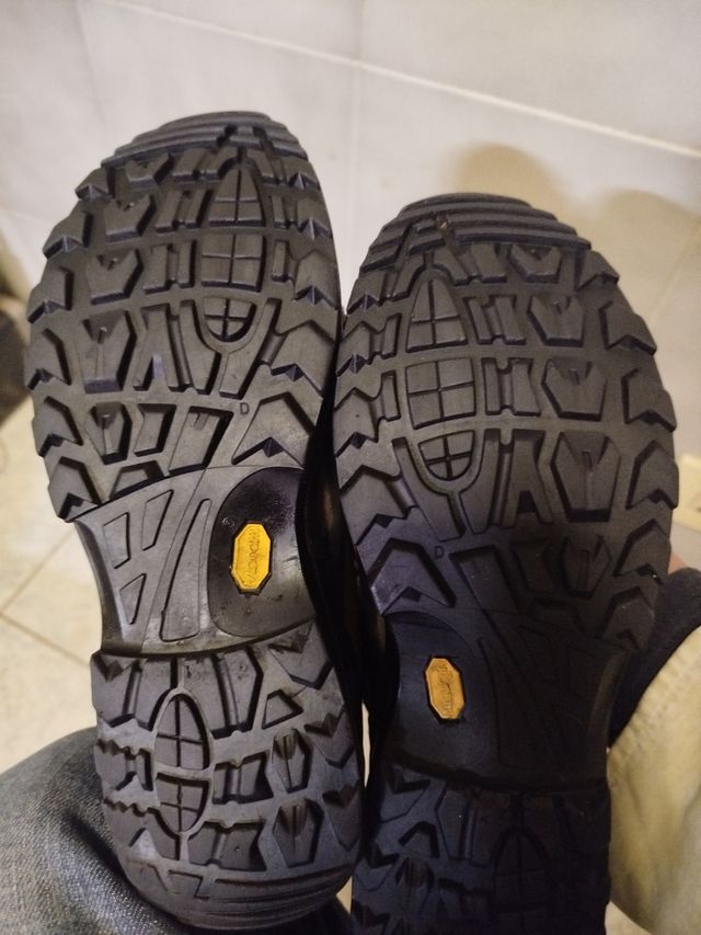 Scarponi Lowa Renegade GTX 39.5 Gore Tex