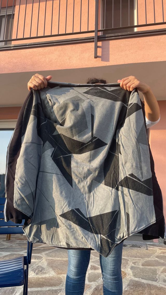 Felpa con cappuccio Bastard