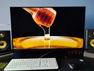TV 4K 144 Hz 43" Mini LED Neo QLED Samsung QN90D