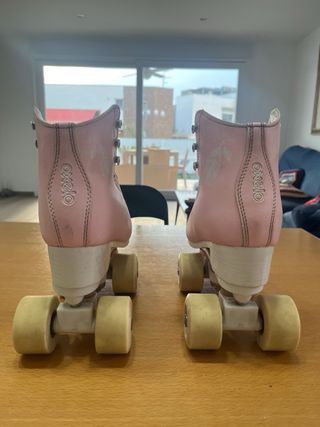 Patines de 4 ruedas rosas