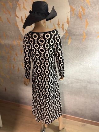 Vestido midi estampado geométrico retro