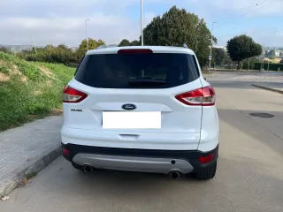 Ford Kuga 2014