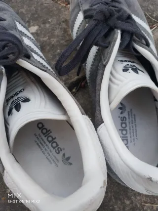 Zapatillas Adidas Gazelle Cuero Gris