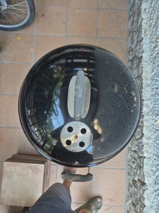 Barbacoa Weber Negra y Plateada
