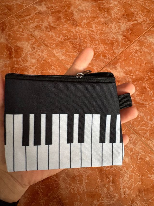 Monedero música (piano)