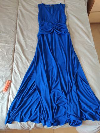 Vestido largo azul para bodas