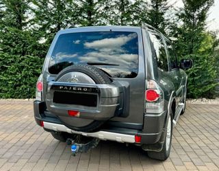 Mitsubishi Montero 2015