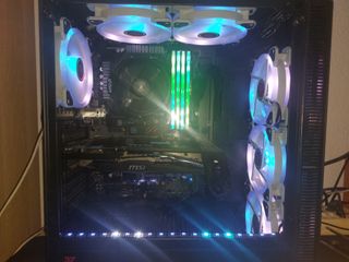 Torre Gaming Negra Ryzen 7 RGB