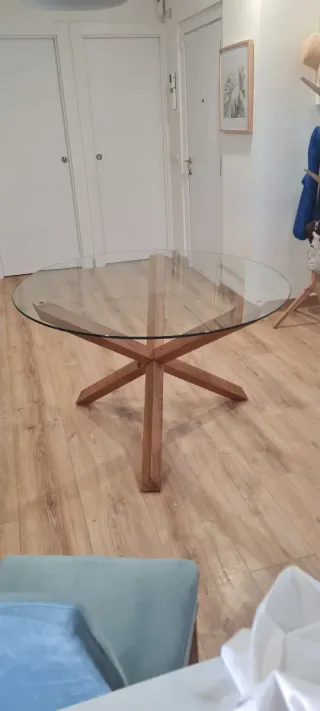 Mesa de comedor redonda cristal y madera
