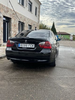 BMW Serie 3 e90 AVERIADO