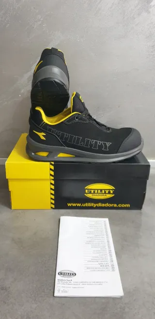 Scarpe da lavoro antinfortunistiche DIADORA n 42