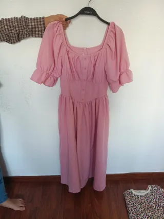 Vestido rosa nuevo