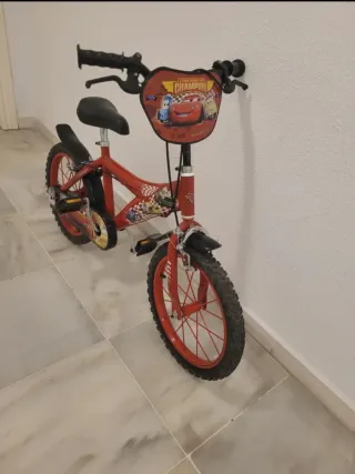 Bicicleta Rayo mcqueen 16".