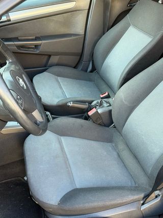 Opel Astra 2006