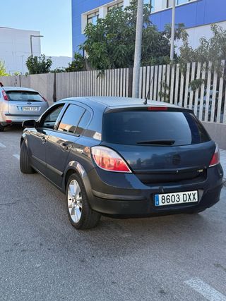 Opel Astra 2006