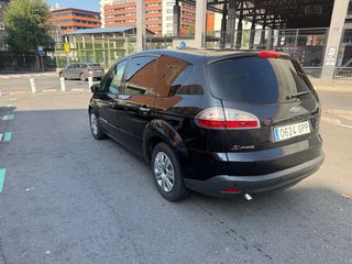 Ford S-MAX 2010