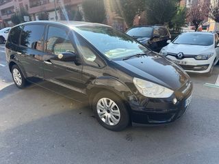 Ford S-MAX 2010
