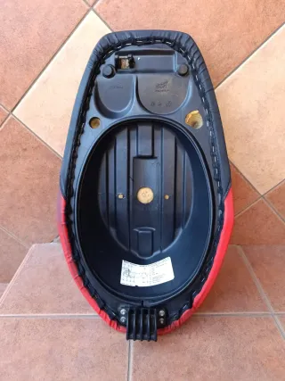 Asiento Aprilia SONIC