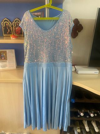 Vestido de fiesta lentejuelas azul y plateado