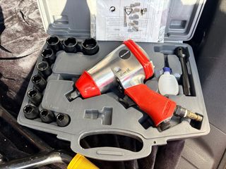 Llave de impacto neumática con maletín Einhell