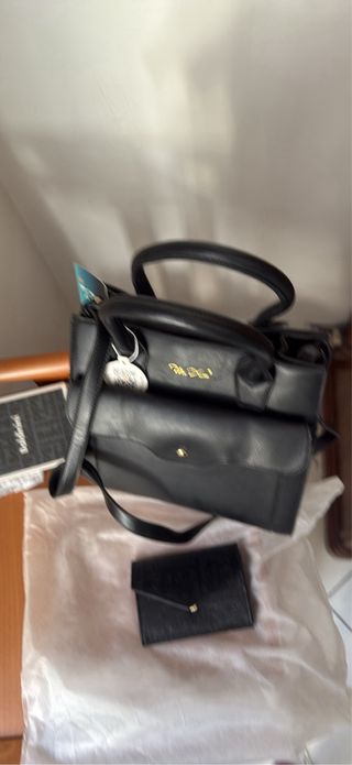Borsa e portafoglio Mr. Xu neri 