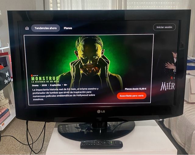 TV LG y Consola PS3 Slim 160GB