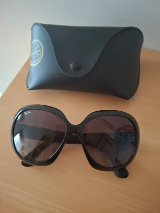 Occhiali da sole Ray-Ban neri