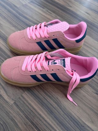Zapatillas Adidas Rosas y Azules