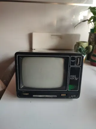 Mini TV Portátil supertech
