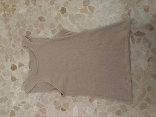 Top largo Zara beige