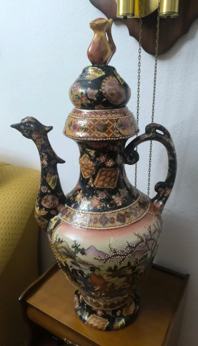 Jarrón de porcelana oriental solo venta en persona