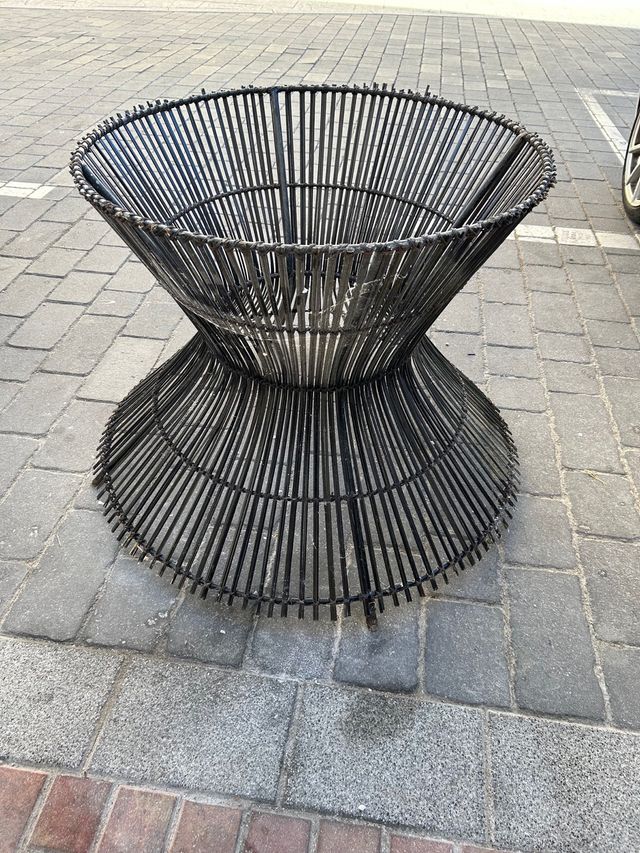 Mesa comedor diseño cristal y bambú