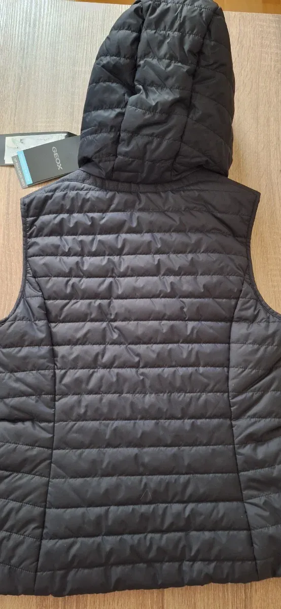 Chaleco Geox Mujer Negro Nuevo con Etiquetas