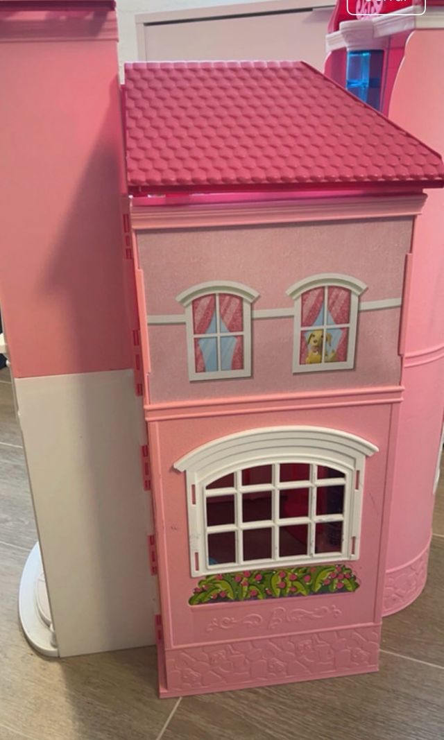 Casa Barbie