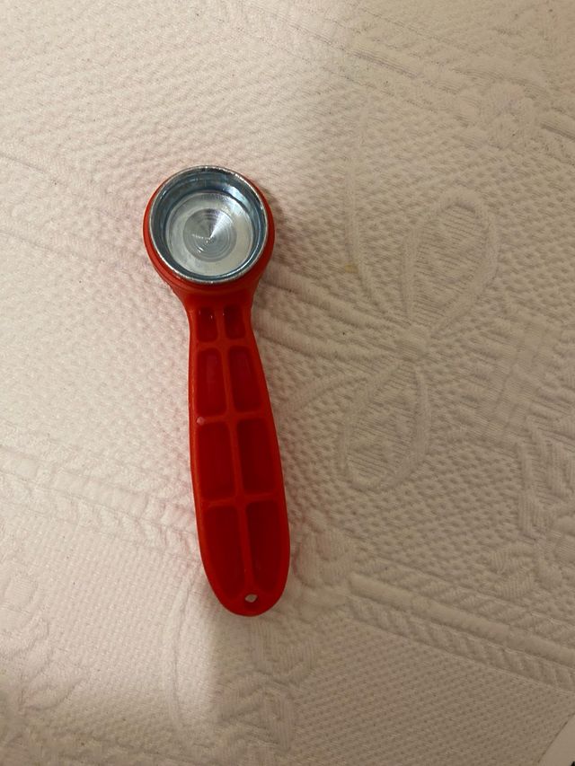 Tapadora de botellas de cristal