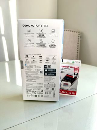 DJI Osmo Action 5 Pro Combo + Tarjeta SD