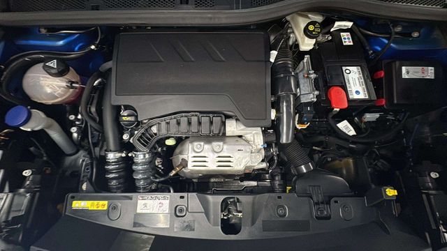 Peugeot 2008 5 AÑOS GARANTÍA