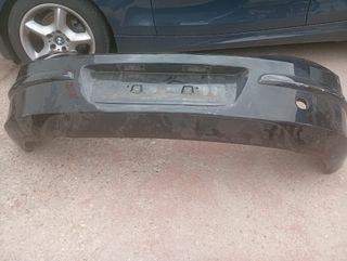 Paragolpes Trasero Opel Astra Negro