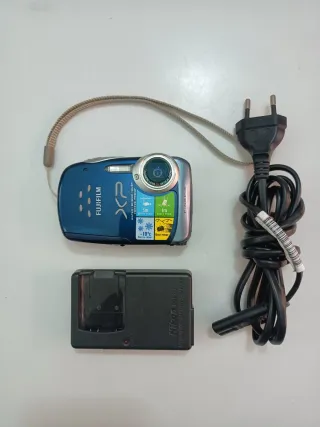 Fujifilm Finepix XP-10 12.0MP Funziona Caricabatte