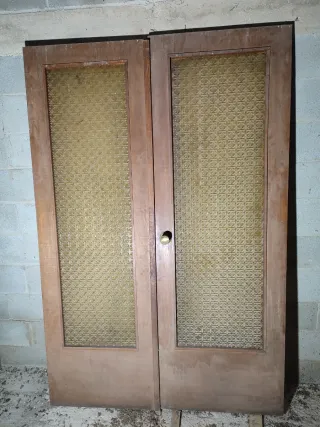 Puertas de madera con cristal