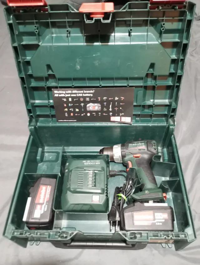 OFERTA!!Taladro  atornillador Metabo bs 18 LT BL 