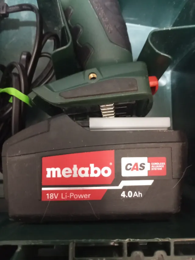 OFERTA!!Taladro  atornillador Metabo bs 18 LT BL 