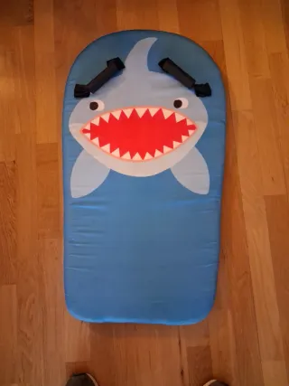 Tabla bodyboard infantil tiburón