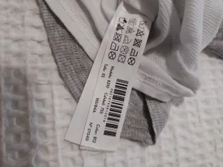 Camiseta Massimo Dutti mujer gris/blanco