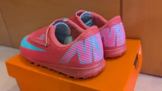 Botas Fútbol Nike Niño Talla 28 Velcro