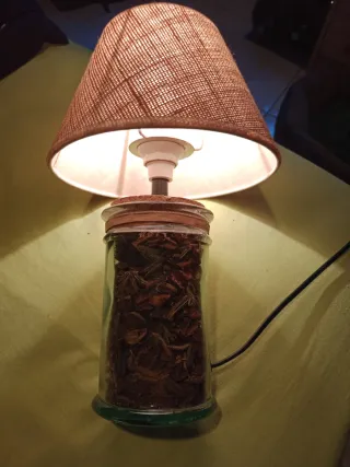 Lámpara de mesa rústica