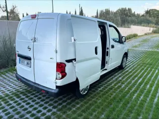 Nissan NV200 2016