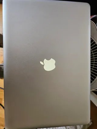 MacBook Pro 17 A1297 Plata i7 - 2.3ghz 16gb RAM 