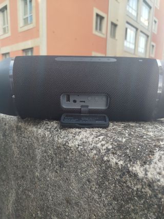 Altavoz Bluetooth Sony Negro/Morado